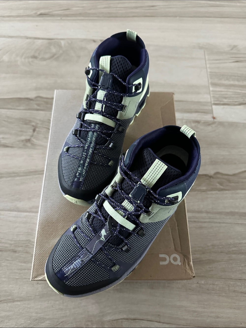 On Cloud Cloudtrax Women’s Hiking, lavender, blue & green, Size 7 (NWT)